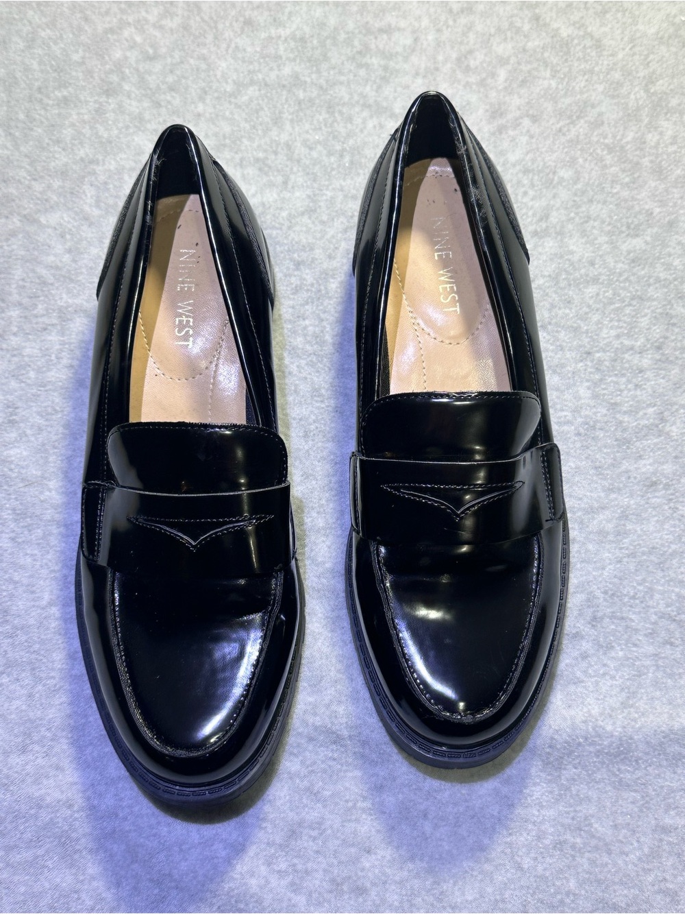 Nine West Black Patent Lug Sole Penny Loafers Women’s 6M